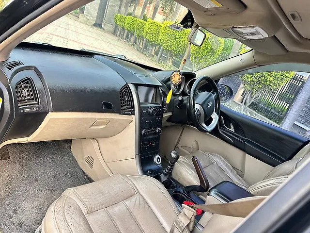 Used Mahindra XUV500 [2015-2018] W10 1.99 in Lucknow