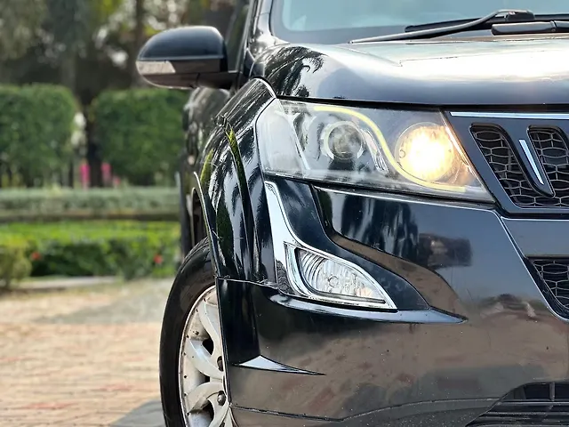 Used Mahindra XUV500 [2015-2018] W10 1.99 in Lucknow