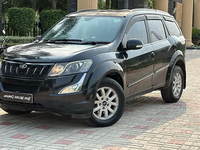Used Mahindra XUV500 [2015-2018] W10 1.99 in Lucknow