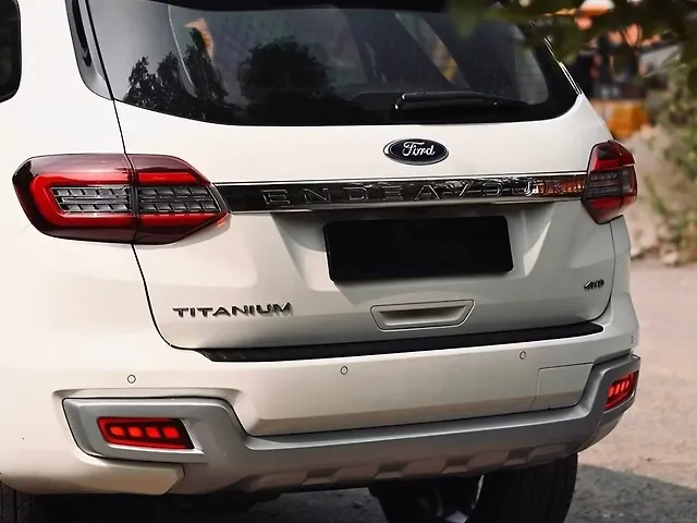 Used Ford Endeavour [2016-2019] Titanium 3.2 4x4 AT in Chandigarh