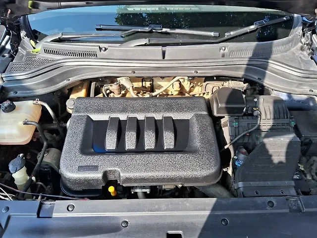 Used Mahindra XUV700 MX Diesel MT 7 STR in Lucknow