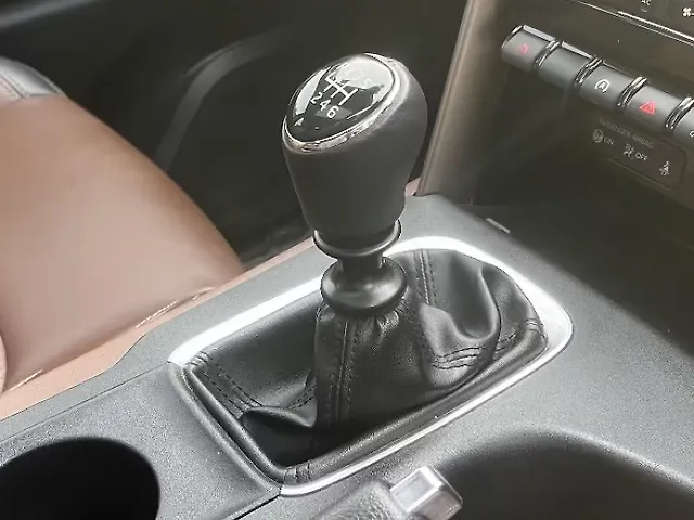 Used Mahindra Scorpio N Z8 Petrol MT 7 STR [2022] in Delhi