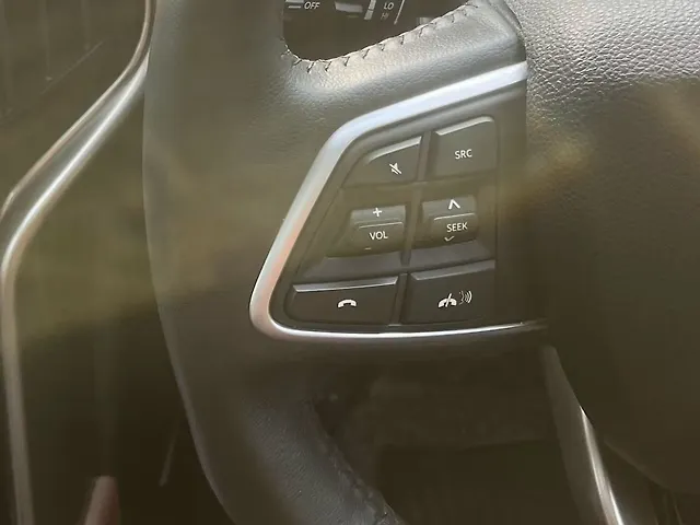 Used Mahindra Scorpio N Z8 Petrol MT 7 STR [2022] in Delhi