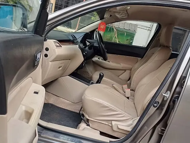 Used Maruti Suzuki Dzire [2017-2020] VXi in Bangalore