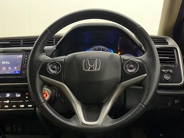 Used Honda City 4th Generation ZX Petrol [2019-2019] in Hyderabad