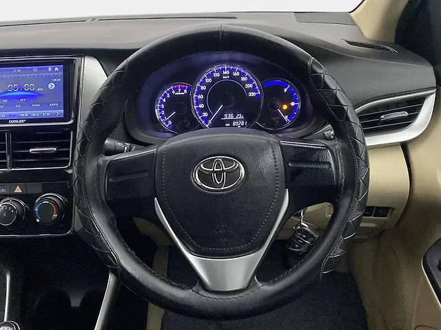 Used Toyota Yaris J MT in Hyderabad