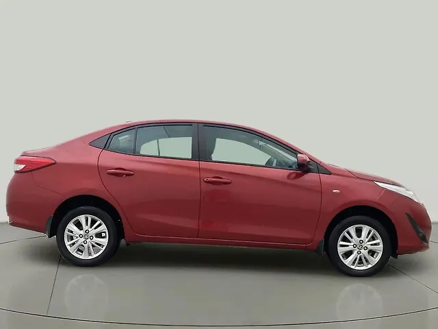 Used Toyota Yaris J MT in Hyderabad