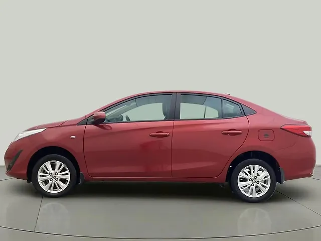 Used Toyota Yaris J MT in Hyderabad