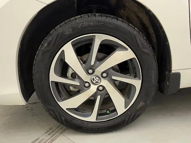 Used Toyota Glanza V AMT in Pune