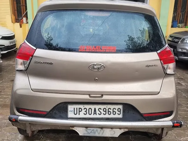 Used Hyundai Santro Sportz in Kanpur