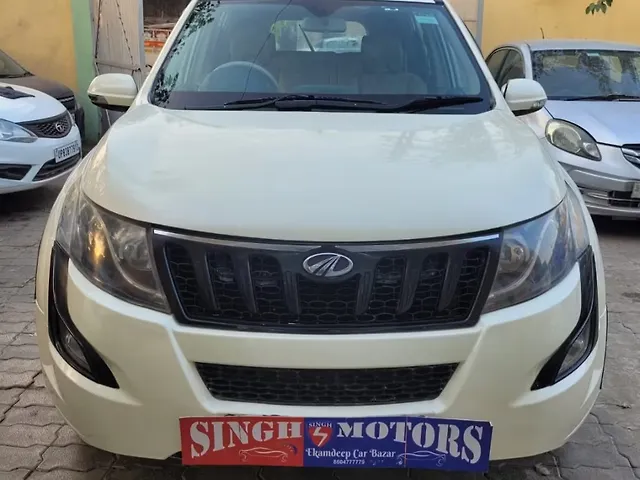 Used 2016 Mahindra XUV500 in Kanpur