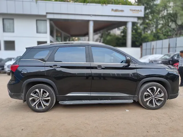 Used MG Hector Plus Sharp Pro 1.5 Turbo Petrol CVT 7 STR [2023] in Hyderabad