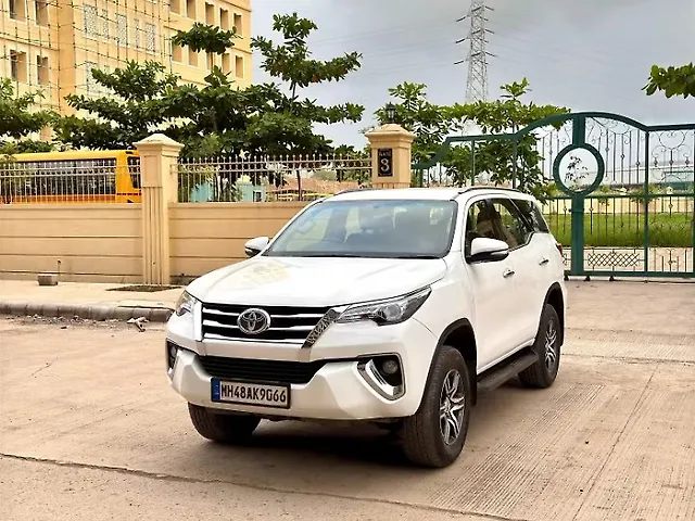 Used 2017 Toyota Fortuner in Thane