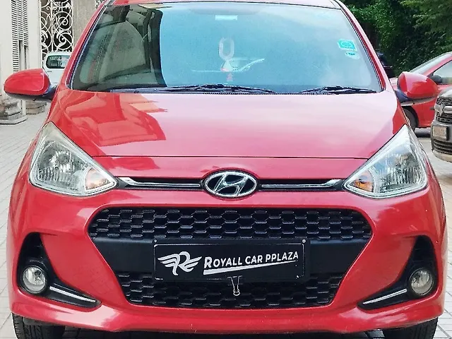 Used 2017 Hyundai Grand i10 in Mumbai