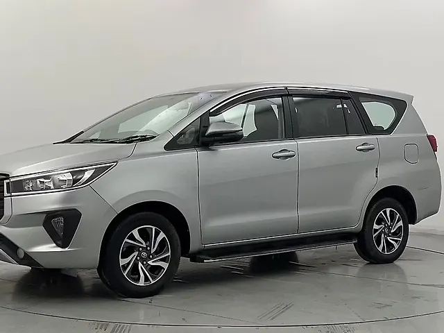 Used 2022 Toyota Innova Crysta in Ghaziabad