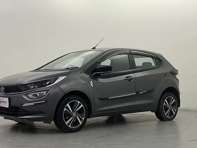 Used 2022 Tata Altroz in Delhi