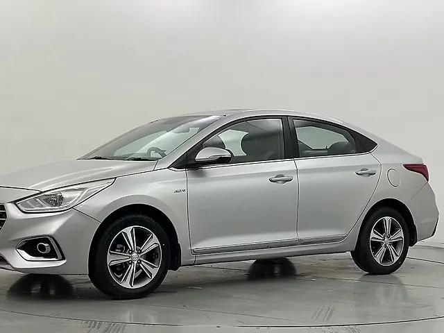 Used 2017 Hyundai Verna in Delhi