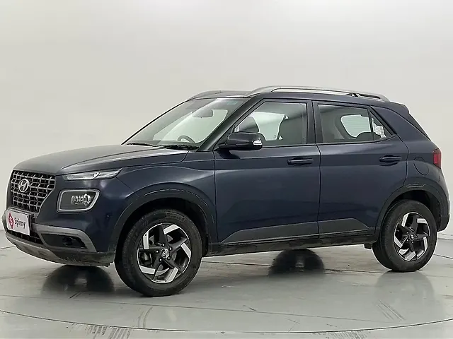 Used 2022 Hyundai Venue in Delhi