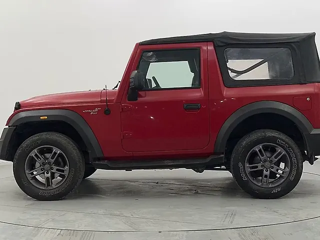 Used Mahindra Thar LX Convertible Petrol AT in Delhi
