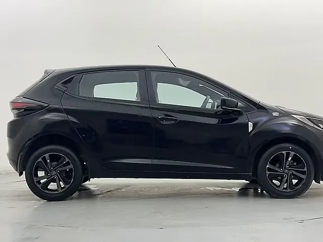 Used Tata Altroz [2020] [2020-2025] XZ Plus Petrol Dark Edition [2021-2023] in Gurgaon