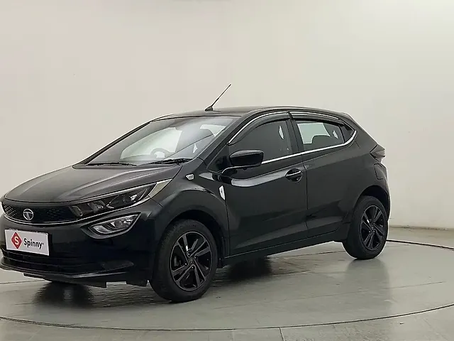 Used 2023 Tata Altroz in Mumbai