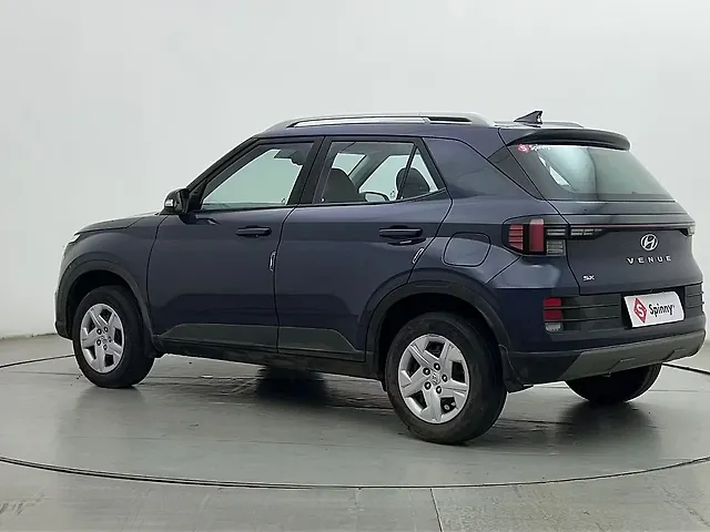 Used Hyundai Venue [2022-2023] SX 1.2 Petrol in Mumbai