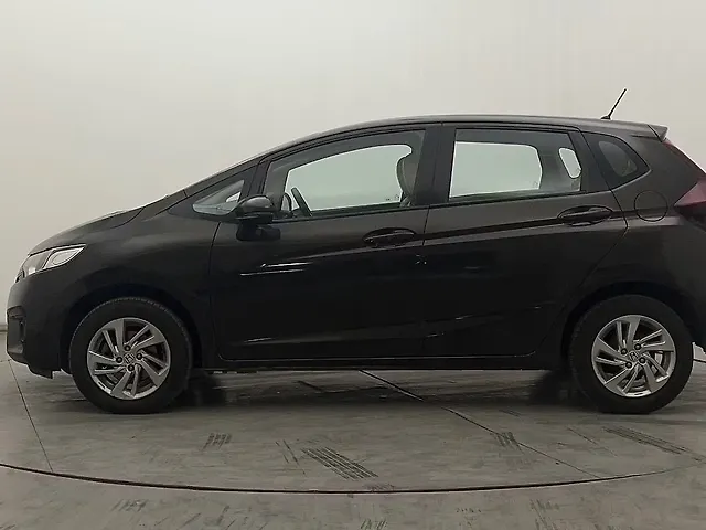 Used Honda Jazz [2015-2018] V Petrol in Hyderabad