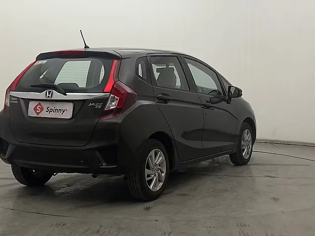Used Honda Jazz [2015-2018] V Petrol in Hyderabad