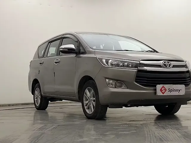 Used Toyota Innova Crysta [2016-2020] 2.4 G 7 STR [2016-2017] in Hyderabad