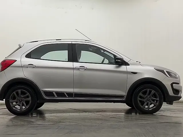 Used Ford Freestyle Titanium 1.5 TDCi [2018-2020] in Hyderabad