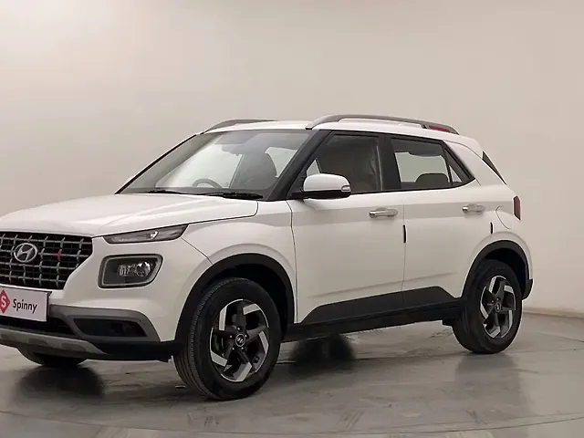 Used 2022 Hyundai Venue in Pune