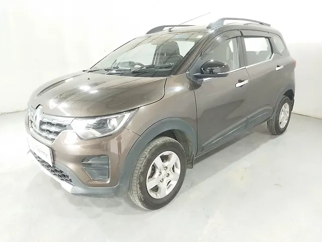 Used 2022 Renault Triber in Kochi