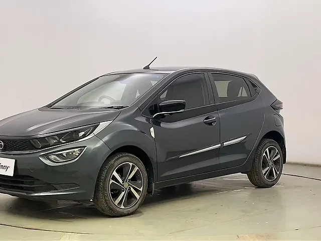 Used 2020 Tata Altroz in Kolkata