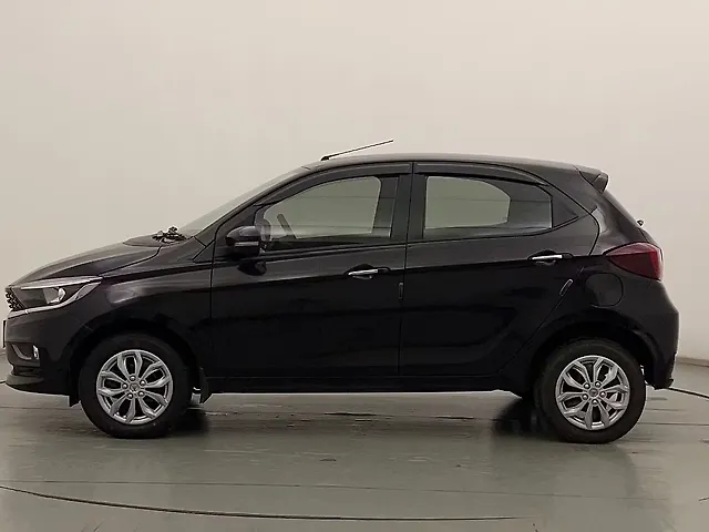 Used Tata Tiago XZ Plus CNG [2022-2023] in Kolkata