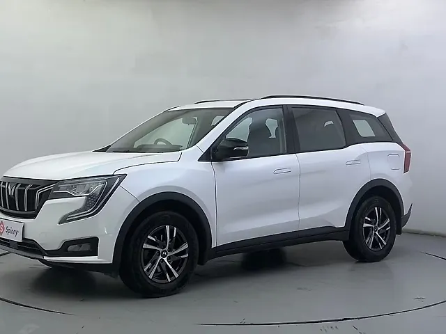 Used 2022 Mahindra XUV700 in Ahmedabad