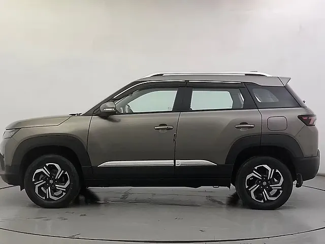 Used Maruti Suzuki Brezza ZXi Plus in Ahmedabad