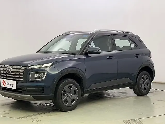 Used 2023 Hyundai Venue in Kolkata