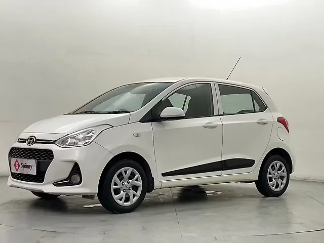 Used 2017 Hyundai Grand i10 in Delhi
