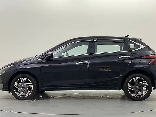 Used Hyundai i20 [2020-2023] Asta (O) 1.2 MT in Delhi