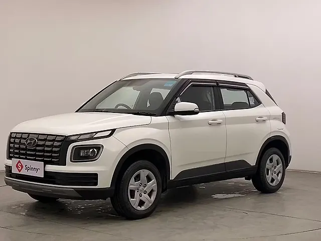 Used 2022 Hyundai Venue in Chandigarh