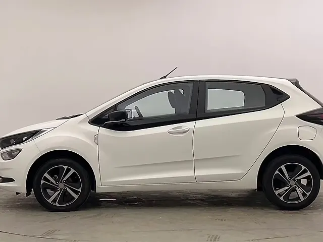 Used 2022 Tata Altroz in Chandigarh