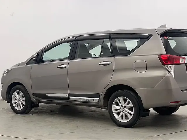 Used Toyota Innova Crysta [2016-2020] 2.8 GX AT 7 STR [2016-2020] in Chandigarh