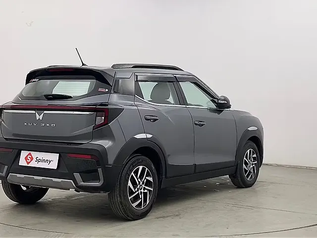 Used Mahindra XUV 3XO AX5 1.2 Petrol AT in Chandigarh