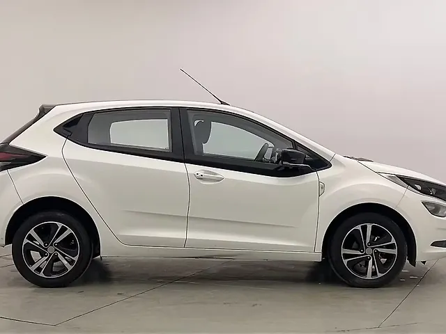 Used Tata Altroz [2020] XZ Plus Petrol [2021-2023] in Chandigarh