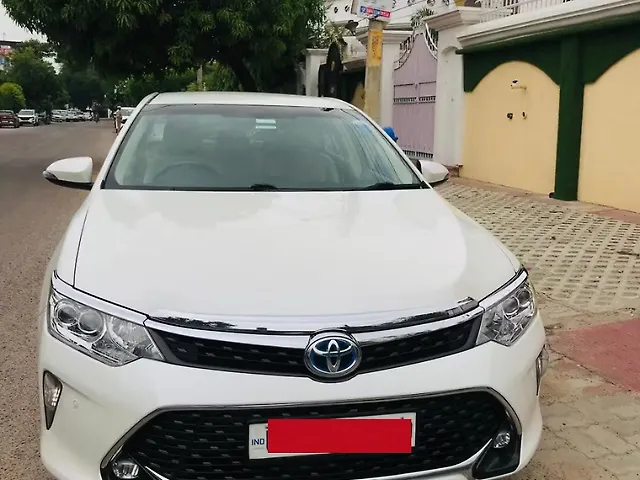 Used 2017 Toyota Camry in Lucknow