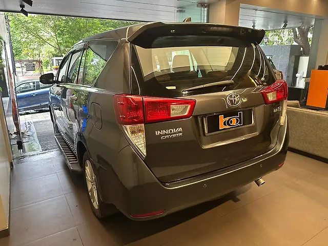 Used Toyota Innova Crysta [2016-2020] 2.8 ZX AT 7 STR [2016-2020] in Mumbai