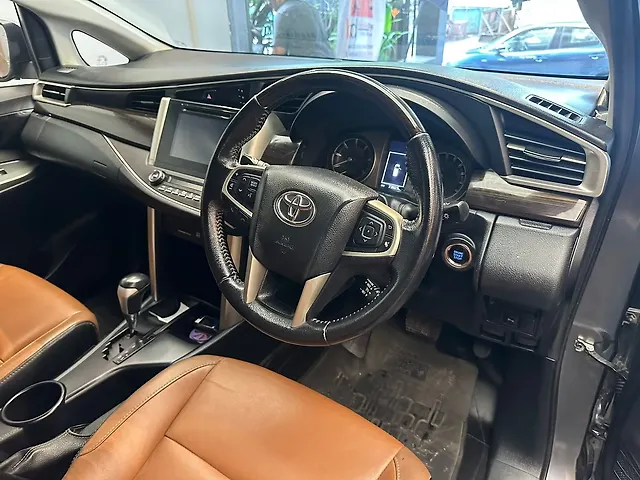 Used Toyota Innova Crysta [2016-2020] 2.8 ZX AT 7 STR [2016-2020] in Mumbai