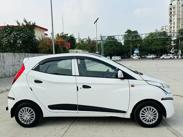 Used Hyundai Eon Era + in Lucknow