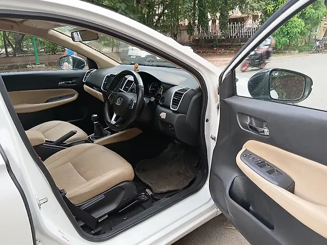 Used Honda City 4th Generation V Petrol in Mumbai