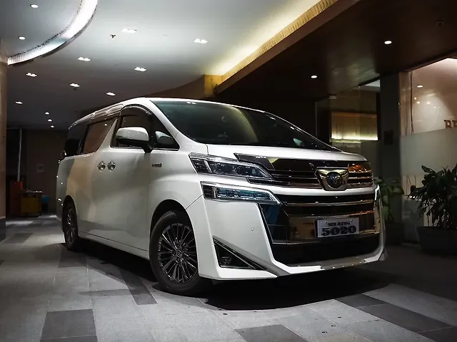 Used Toyota Vellfire [2020-2023] Hybrid in Mumbai